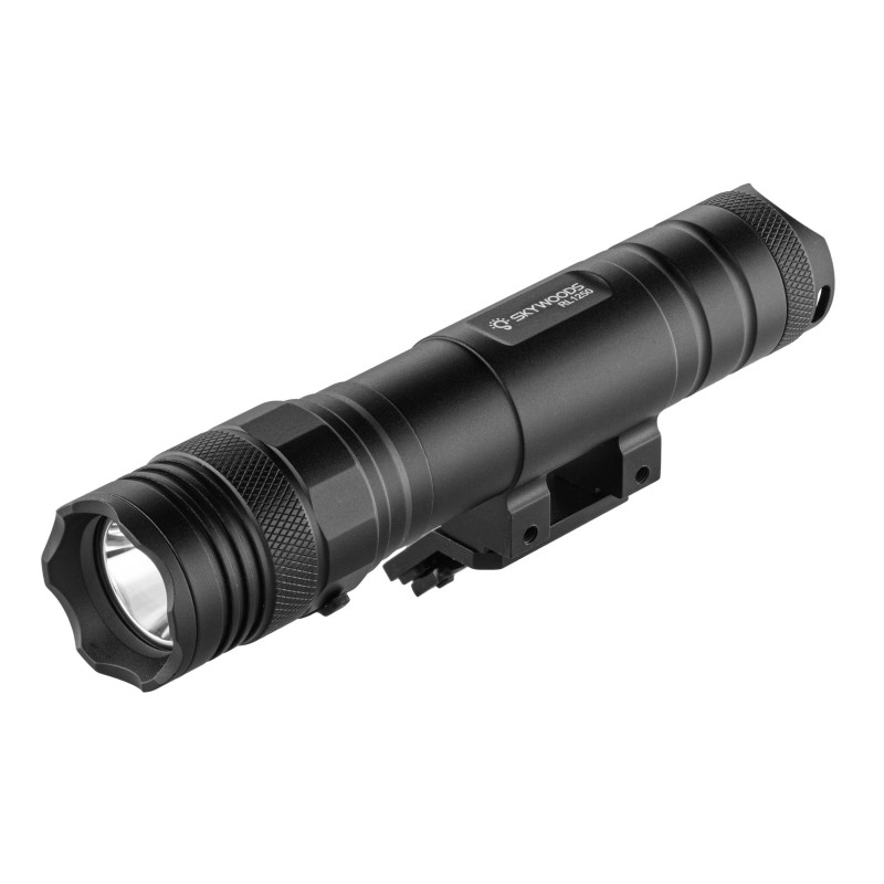 LAMPE TACTIQUE SKYWOODS 1250 LUMENS AVEC MONTAGE M-LOK