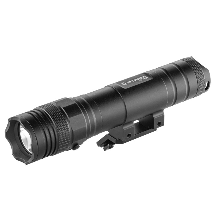LAMPE TACTIQUE SKYWOODS 1250 LUMENS AVEC MONTAGE M-LOK